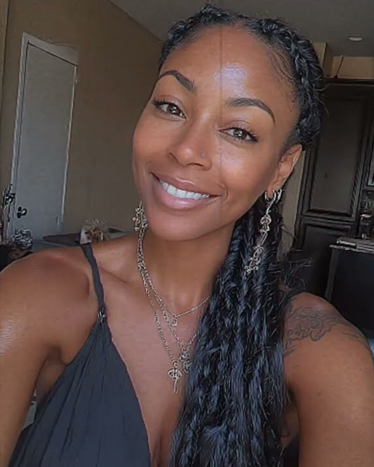 Full story: Wife Caught Her Husband With A Barista In A Starbucks Bathroom — He Got 𝐒𝐡𝟎𝐭 | HO