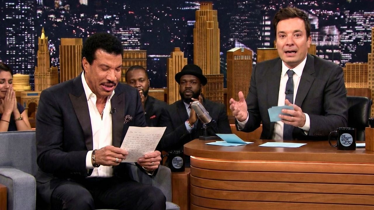 On a random October night, Jimmy Fallon handed Lionel Richie a plain white envelope—expecting a laugh. Instead, Jimmy Fallon FROZEN, Lionel’s voice shook: a stranger wrote that “𝐀𝐥𝐥 𝐍𝐢𝐠𝐡𝐭 𝐋𝐨𝐧𝐠” stopped her father’s 𝐬𝐮𝐢𝐜𝐢𝐝𝐞 in 1983. | HO!!!!