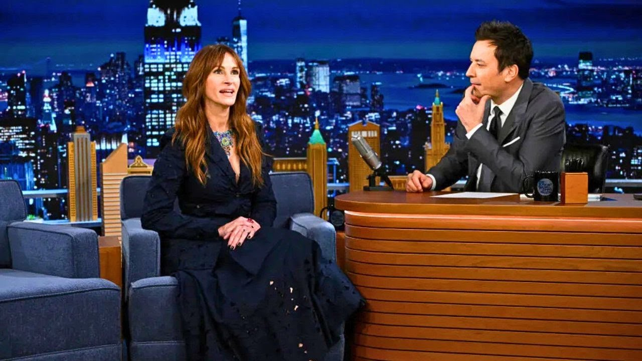 Jimmy Fallon was chatting with Julia Roberts when she suddenly stopped the interview and pulled out an old photograph. Her hands trembled as she shared the story of a young girl named Emma she once visited in the hospital. | HO!!!!