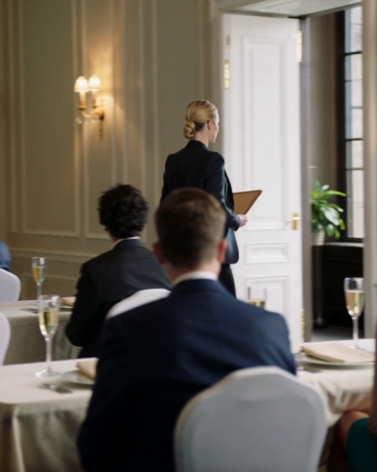 s – I Was Banned From Company’s Award Ceremony – Then I Sent One Email That Changed Everything