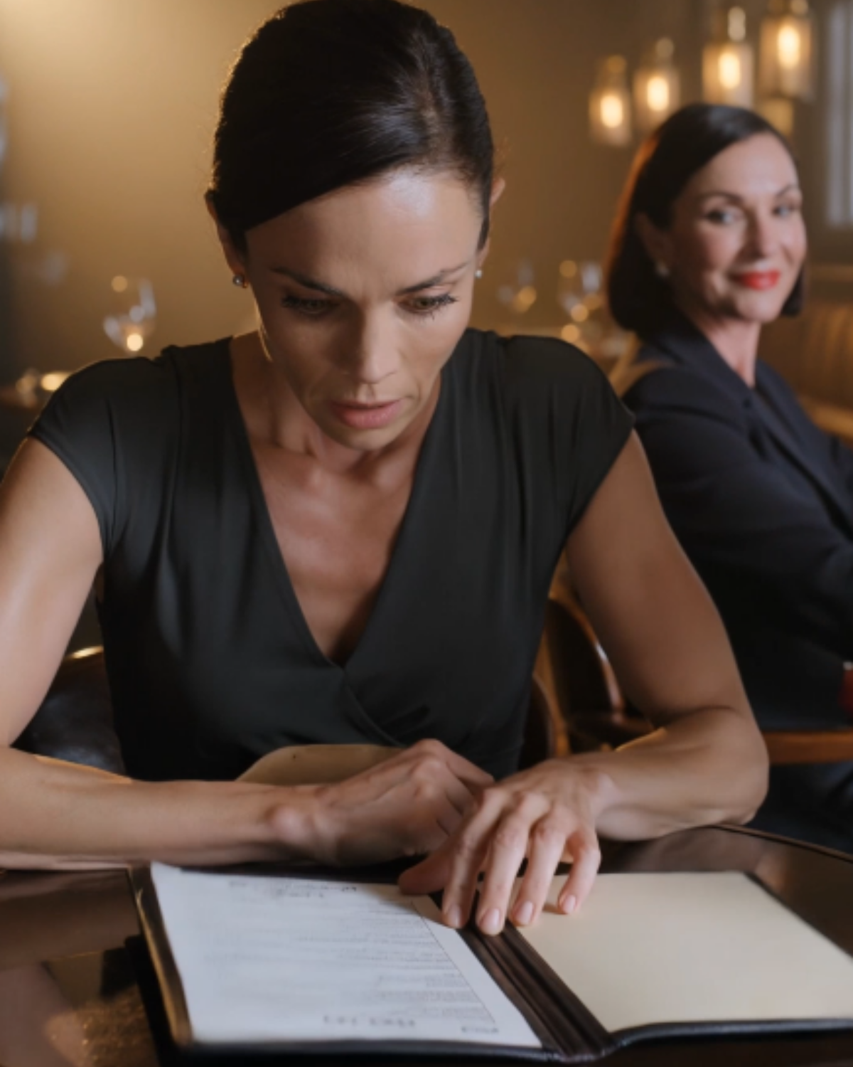 s – Sister Said ‘Go Find Another Table’ At Family Dinner Because I Was Adopted & Gave Me The $3,270 Bill