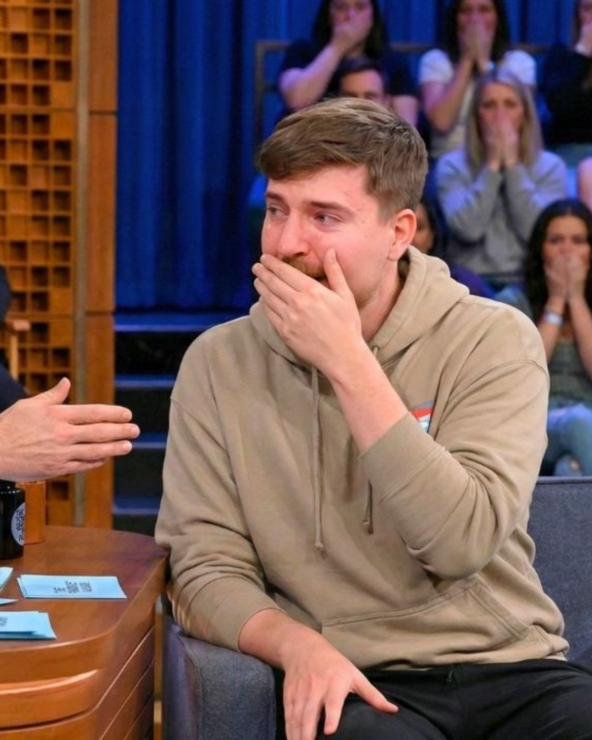 Jimmy Fallon asked Mr. Beast a simple question. “Who believed in you before anyone else?” His smile vanished. Tears filled his eyes. And for the first time on camera — he said a name he’d kept silent for over a year. | HO!!!!